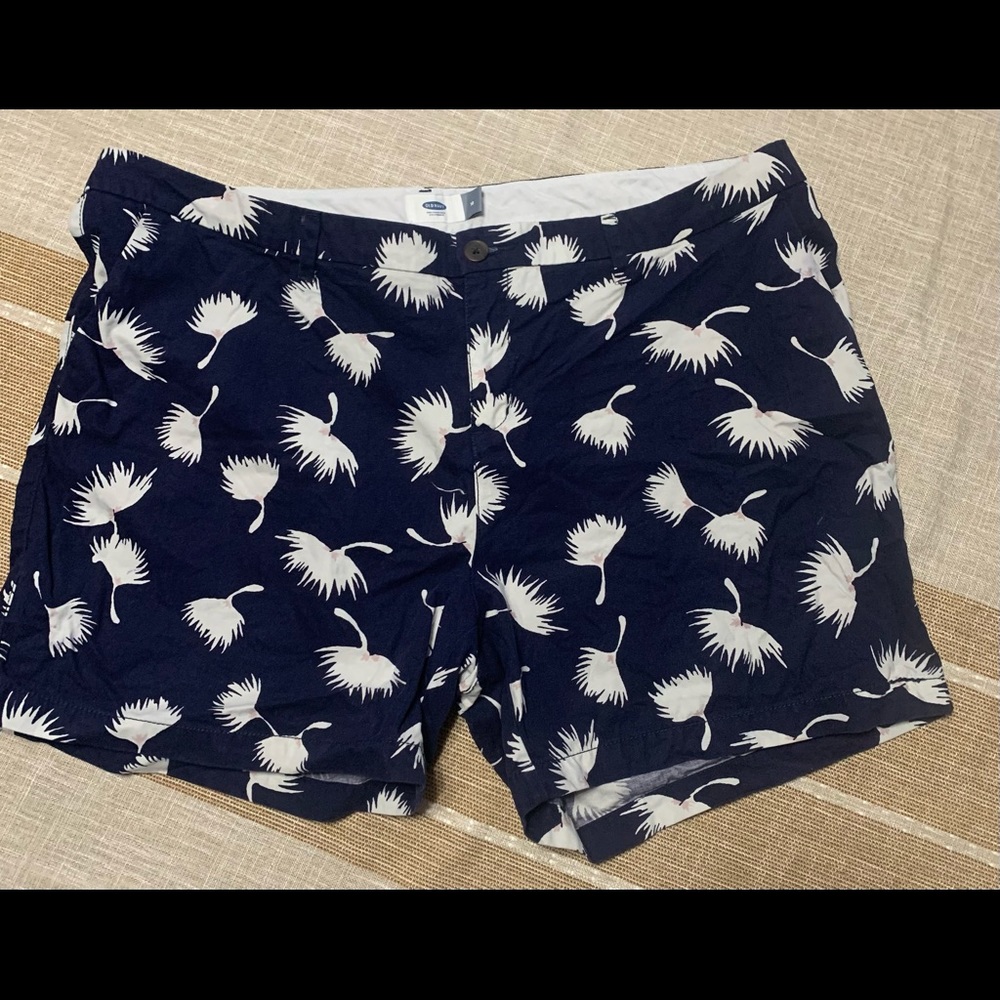 EUC, Old Navy 100% cotton shorts, Women’s 18 $7